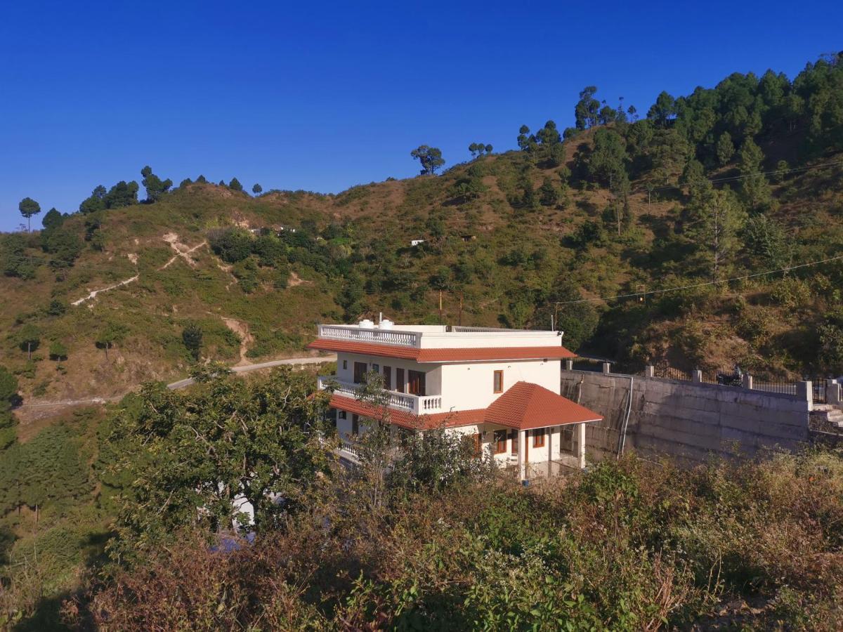 Villa By Mountain Homes- Lansdowne Kültér fotó