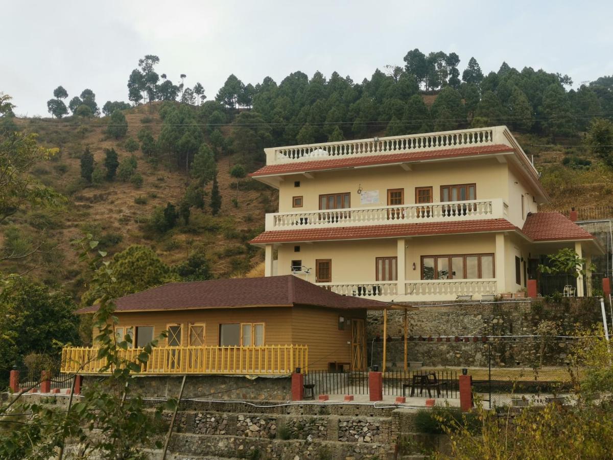 Villa By Mountain Homes- Lansdowne Kültér fotó