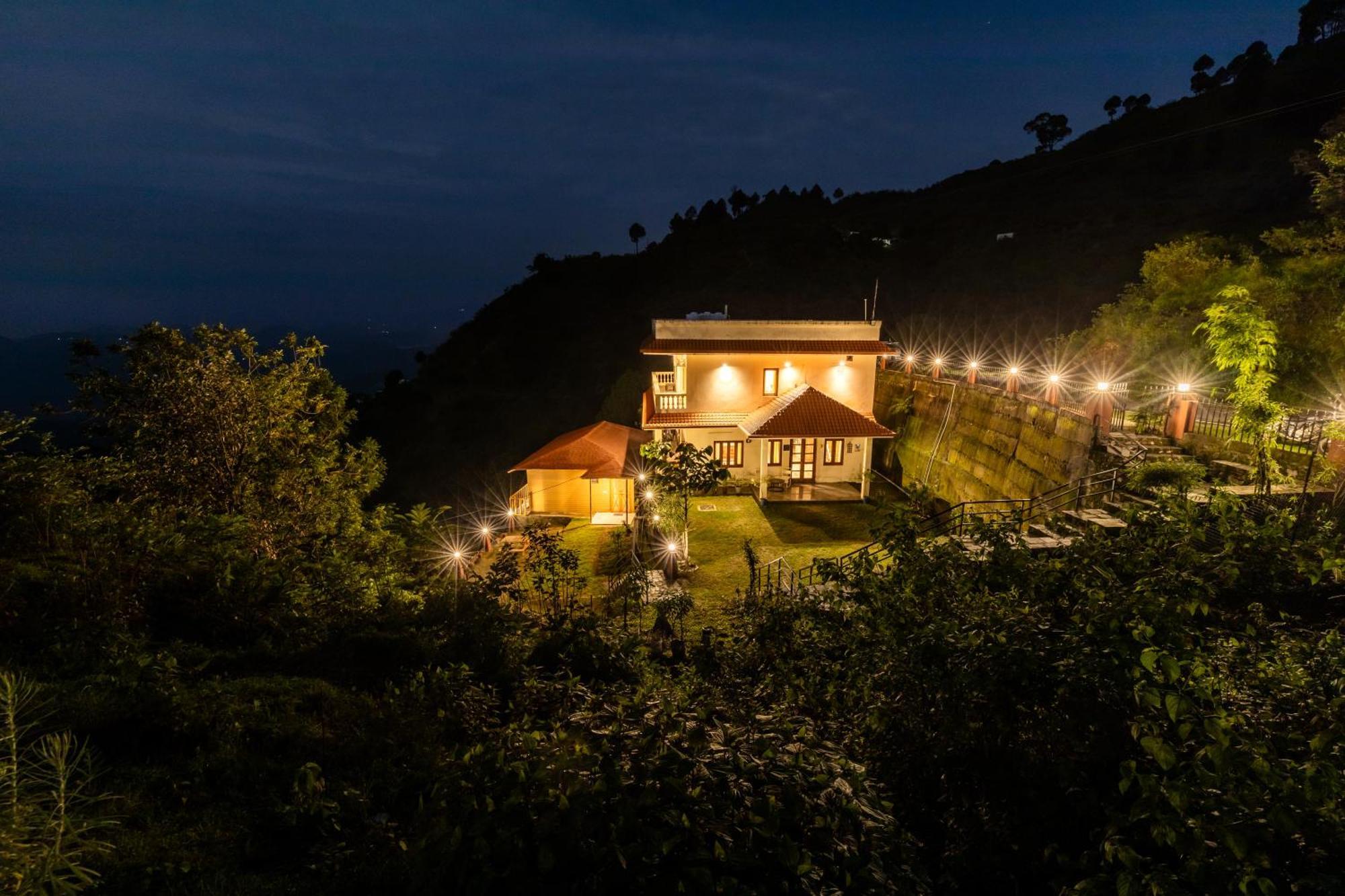 Villa By Mountain Homes- Lansdowne Kültér fotó